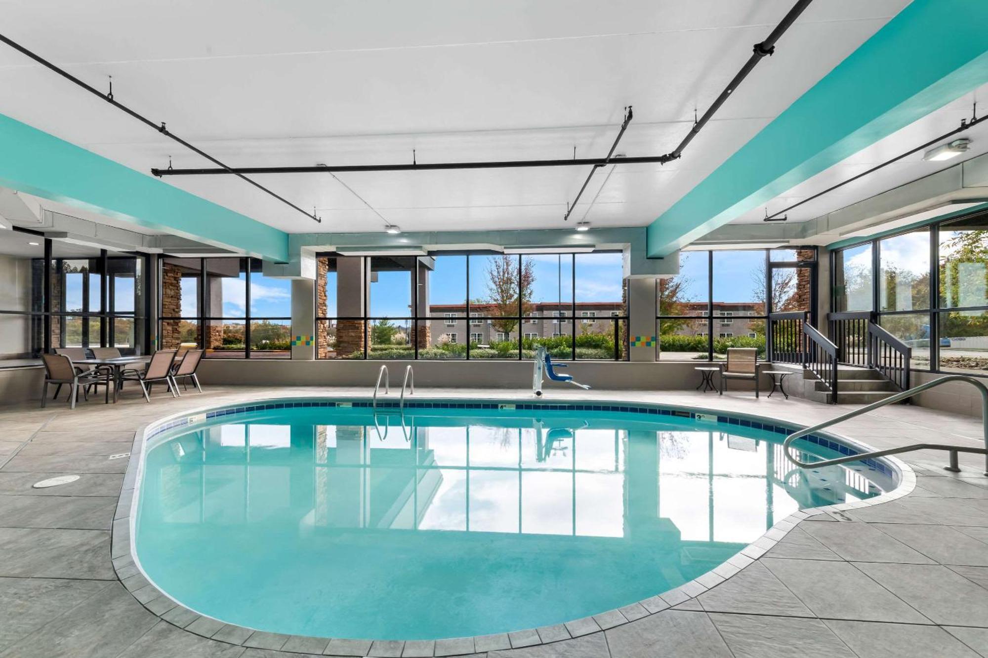 Comfort Suites Knoxville West - Farragut Екстериор снимка